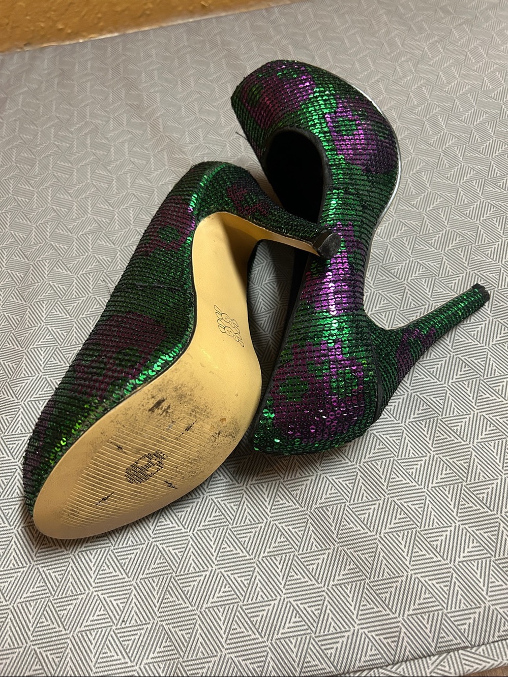 Iron Fist Green & Purple Sequin Skull Heels - Picture 5 of 6